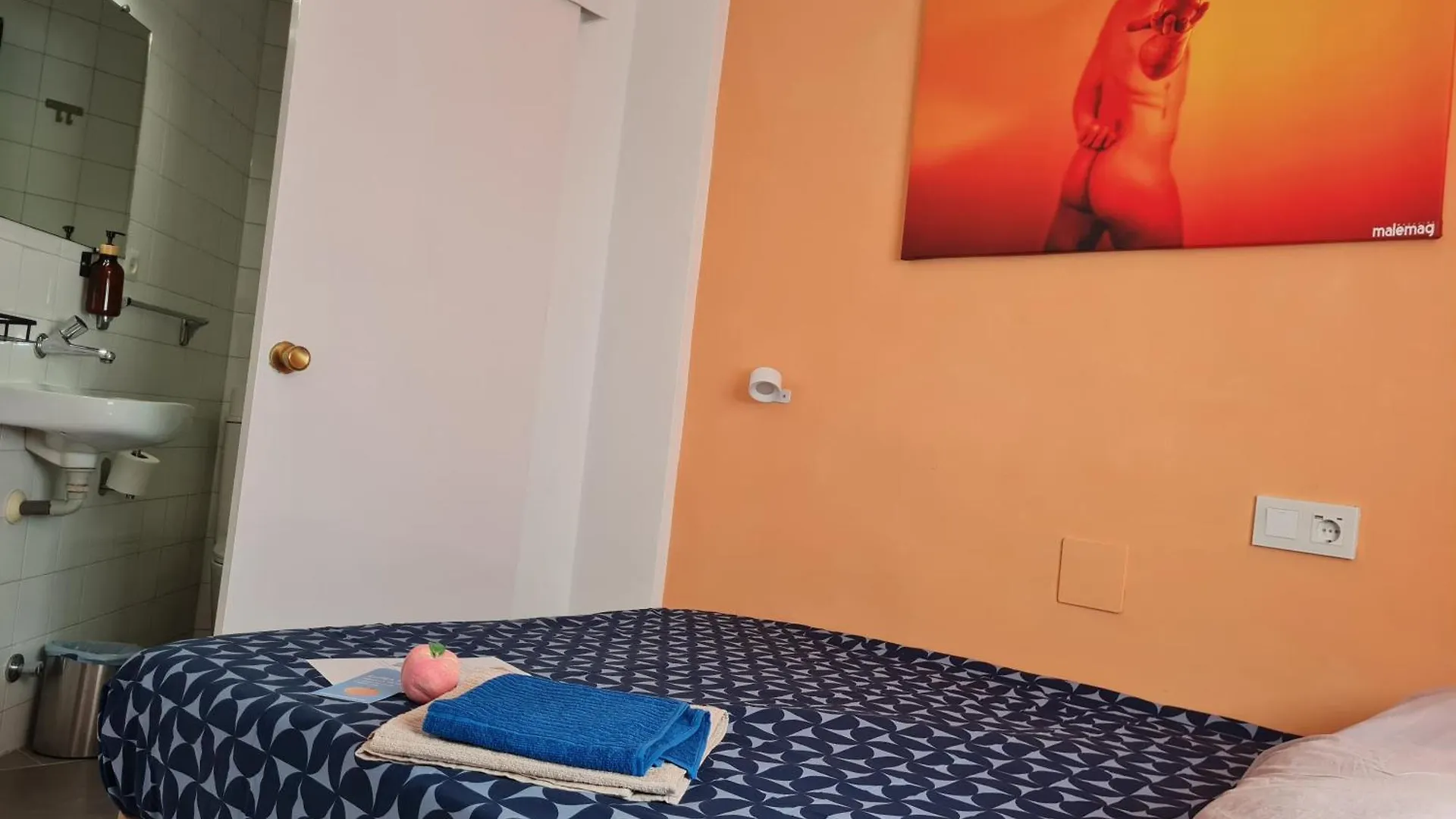 Guest house Maracuya House - Men Only Hotel Torremolinos